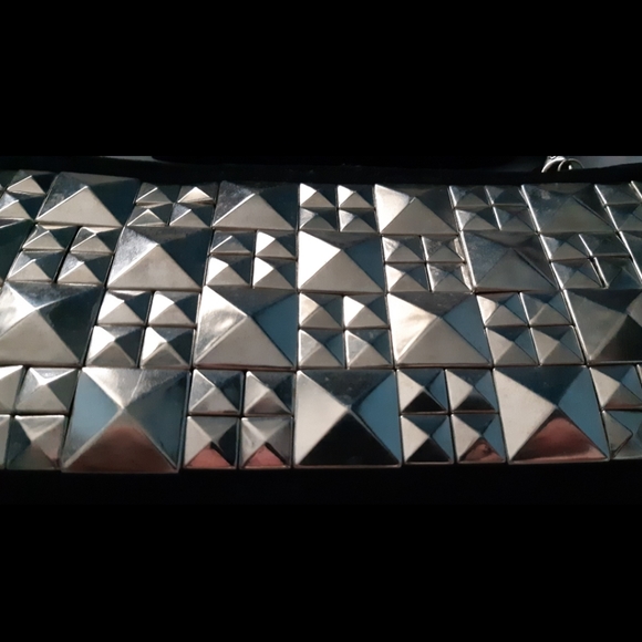 Rocker Stud Party Clutch w/ wristlet attachment - Picture 3 of 5